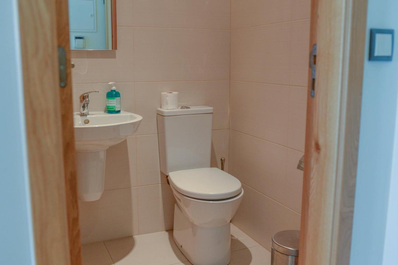 Brown Cozy Apartment Lissabon
